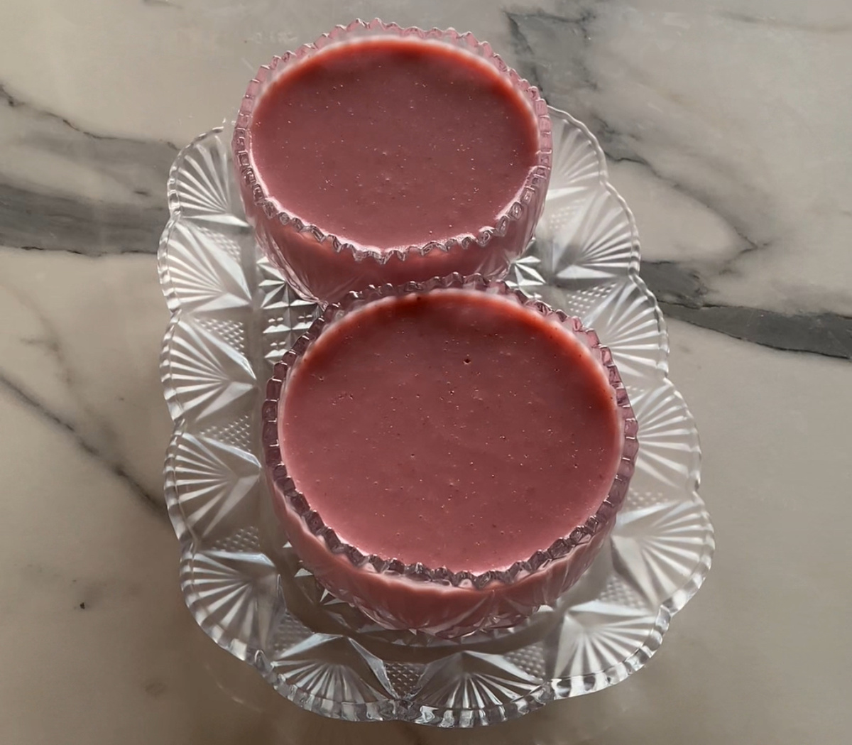 Клубничный десерт.