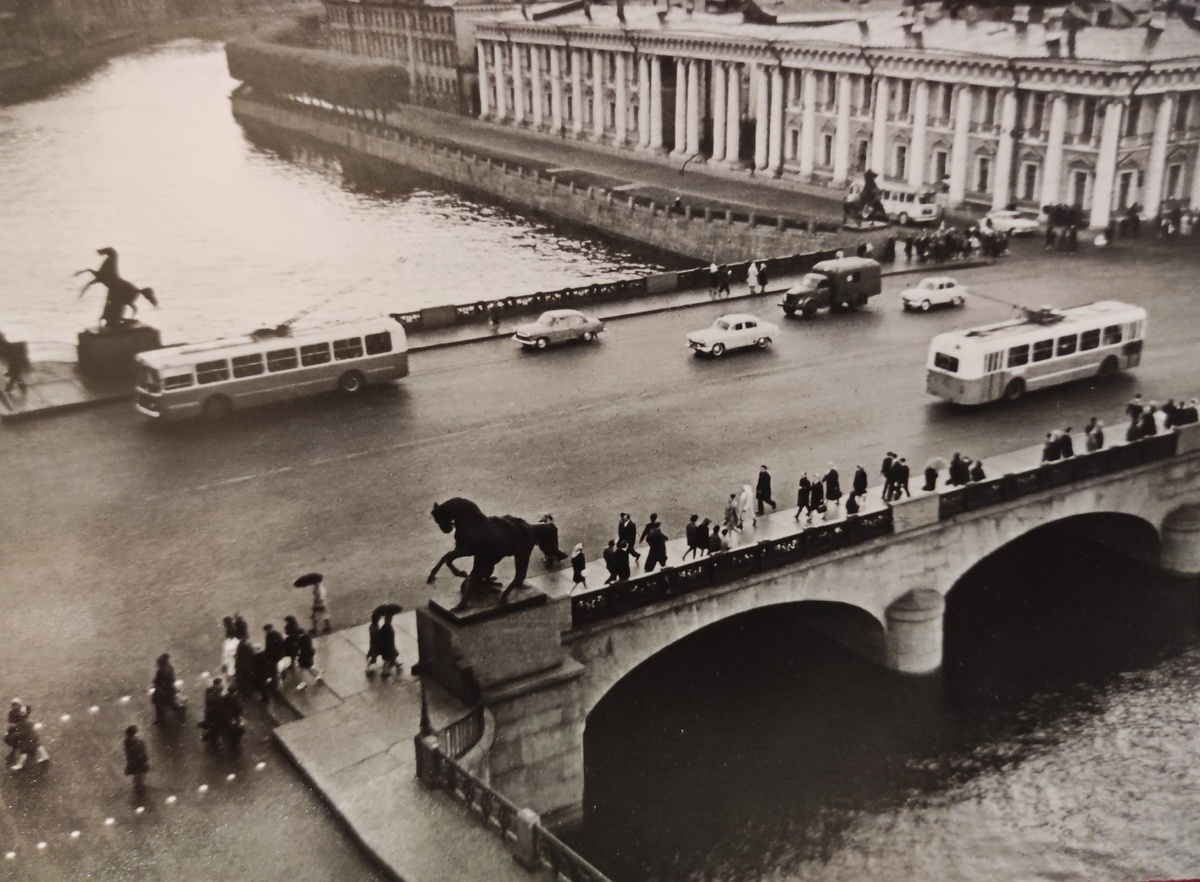 Аничков мост. Нашёл набор советских фото