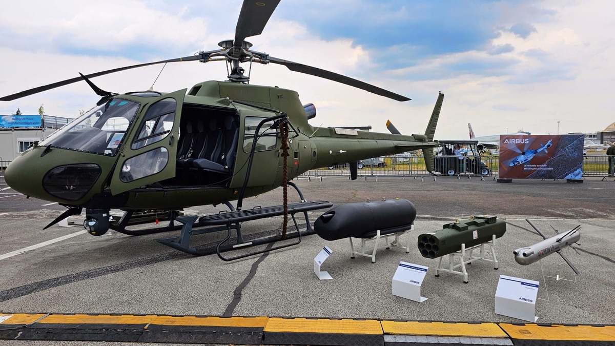 Красив! На фото Французская ПТУР 3 поколения с дальностью 20 км