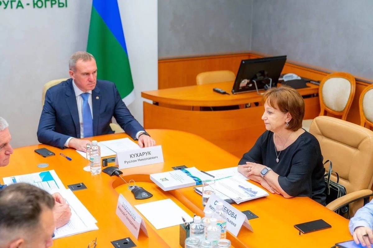    Югорский омбудсмен: «Руслан Кухарук активизировал работу правительства Югры, побуждая свою команду глубже вникать в проблемы людей»