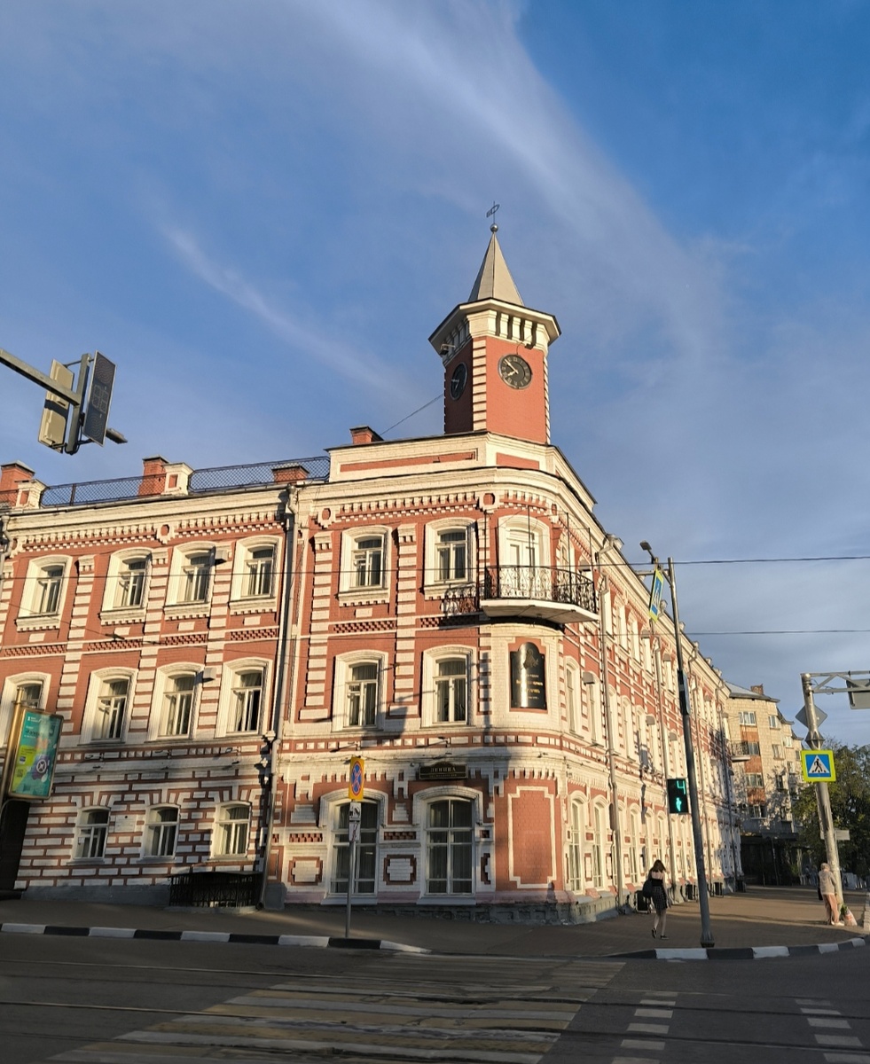 Все фотографии и коллажи в статье авторские. 