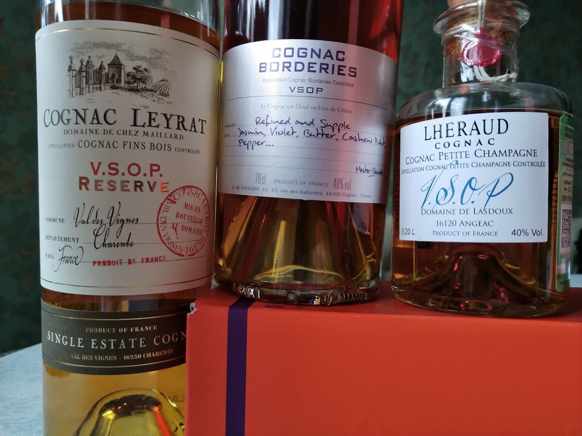 Фото сделано загодя. На момент реального сравнения остатки были не такие