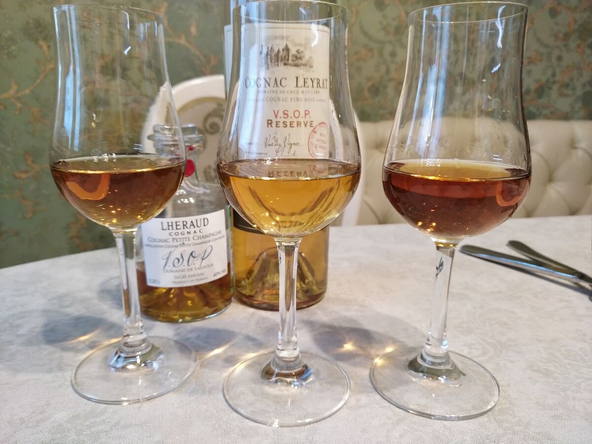 Для "Леро" подошла стеклянная пробка. Испаряться прекратил