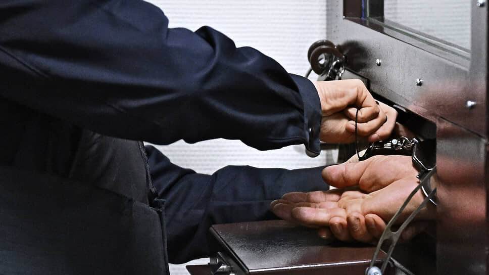 В Челнах задержали рабочих по подозрению в краже металла на 4 млн рублей.📷Фото: Иван Водопьянов / Коммерсантъ