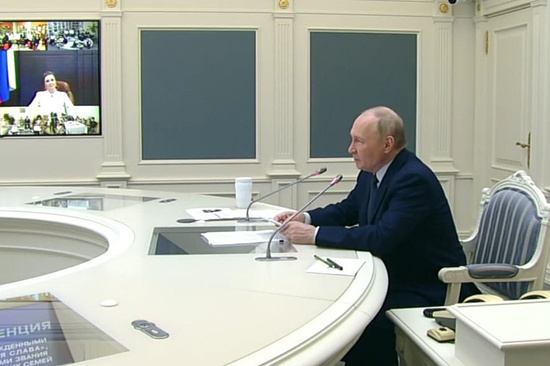 Снимок из видео: kremlin.ru