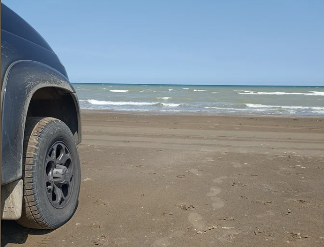 Выезд в большой воде на УАЗике
