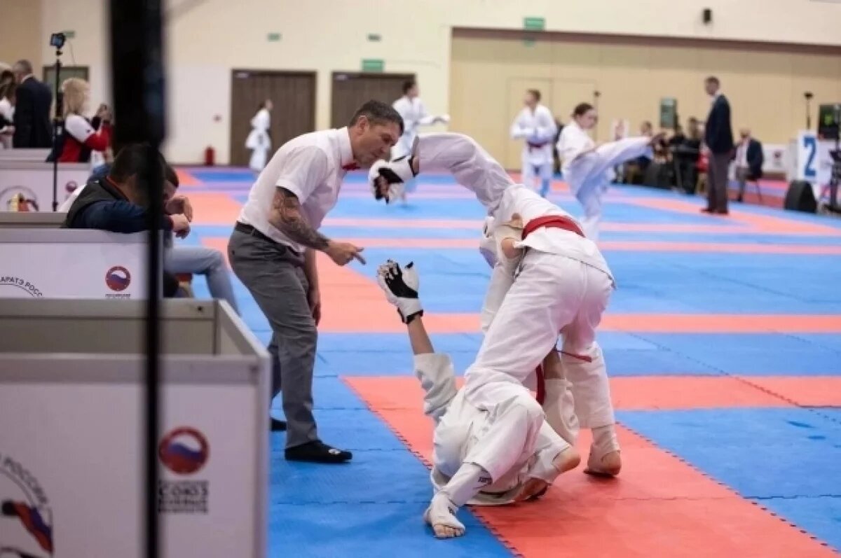    Камчатский тренер собрал деньги на сборы и не вернул