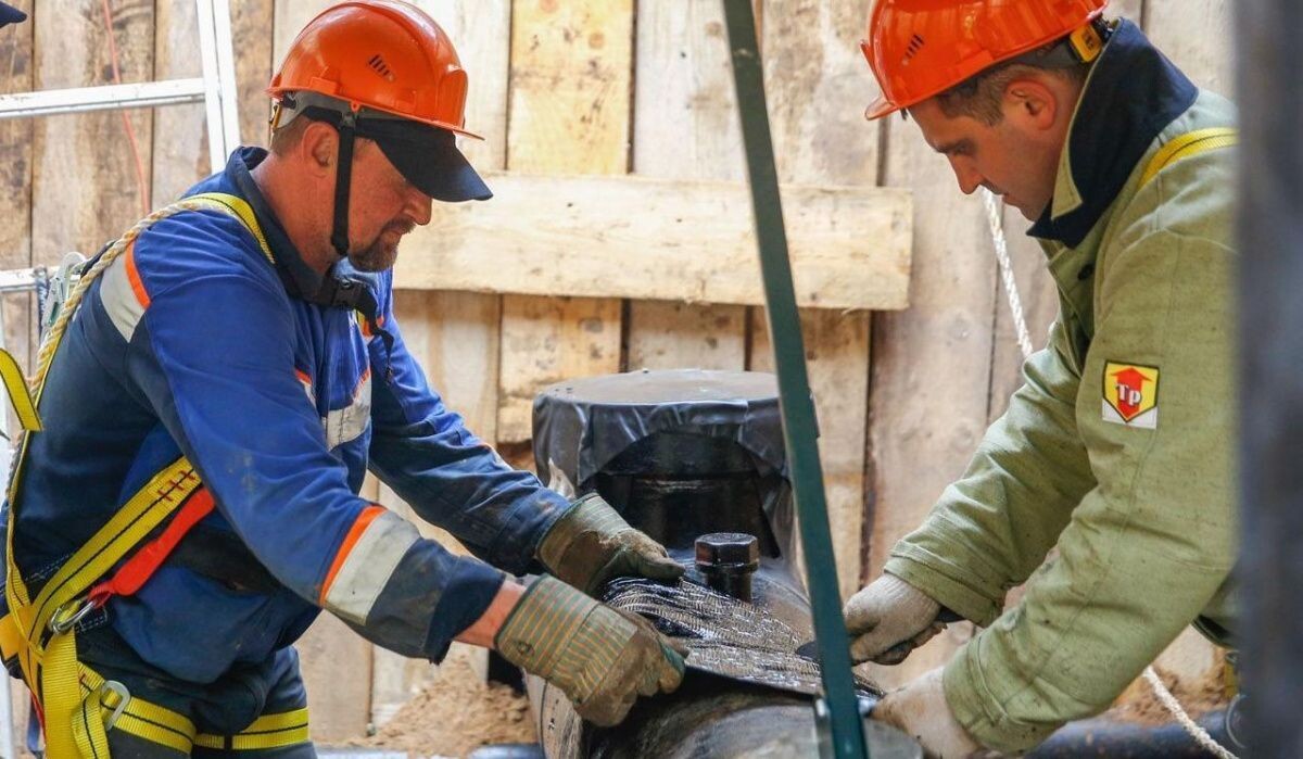     Проверка соединений. Источник: mos.ru Автор фото: Пресс-служба Мэра и Правительства Москвы