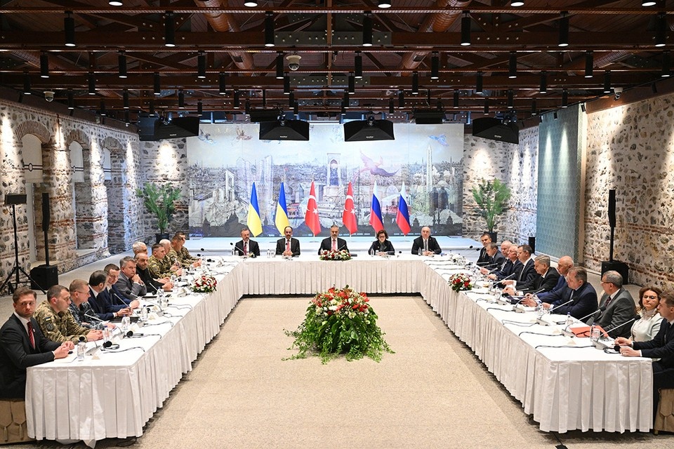 США советуют Украине не отказываться от переговоров с Россией. Фото: Рамиль Ситдиков/POOL/ТАСС