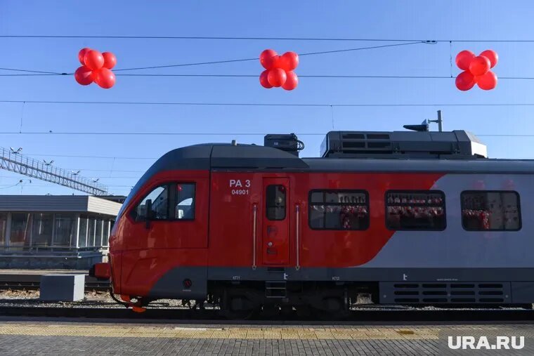 «Орлан» столкнулся с машиной в Челябинской области. Фото: Эдуард Корниенко © URA.RU