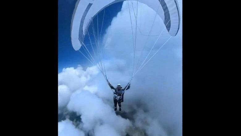    Кадр видео @中国气象爱好者 на Weibo