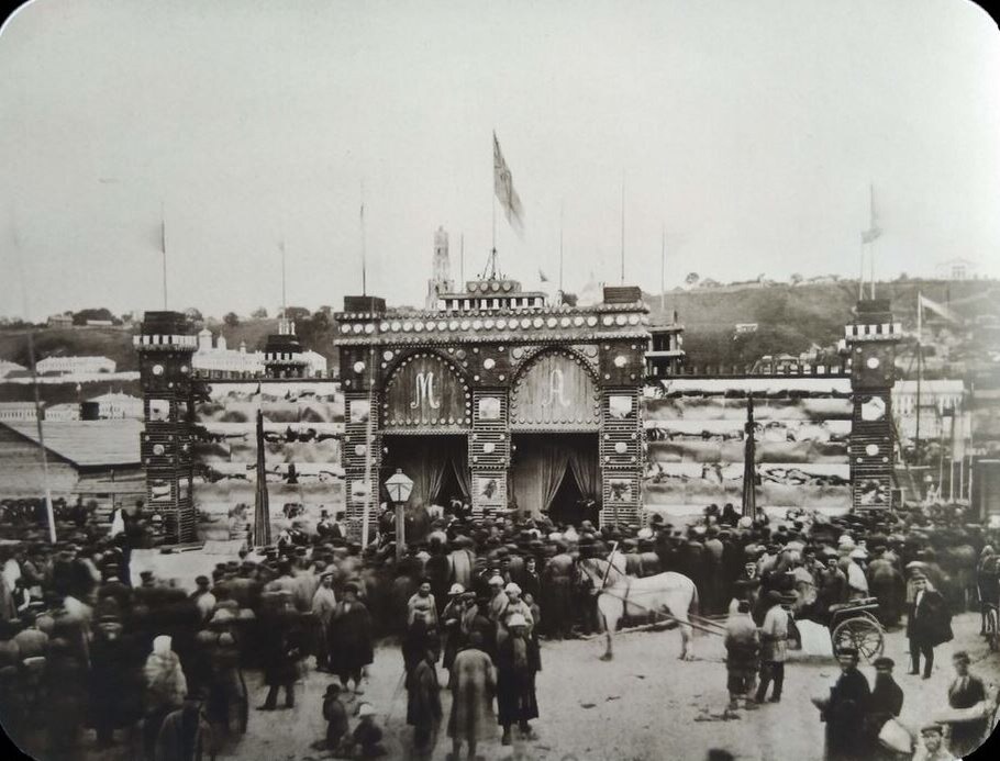 Фотография М. П. Дмитриева. Железный павильон на песках, XIX век