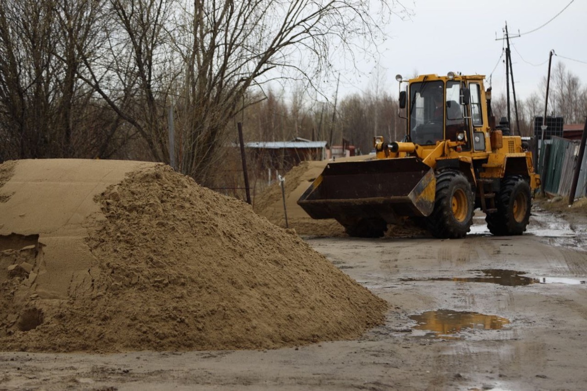    Все службы Нижневартовска круглосуточно контролируют развитие паводковой ситуации в городе
