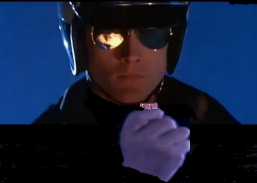 Отломанные Транзисторы от Микропроцессора Т-800, а ведь по рассказу доброго Т-800:- Дайсон создаст новый Микропроцессор через несколько месяцев!-. Возможно этих транзисторов и не хватало на тогдашний день в виде Образца и они будут доствавлены позже!