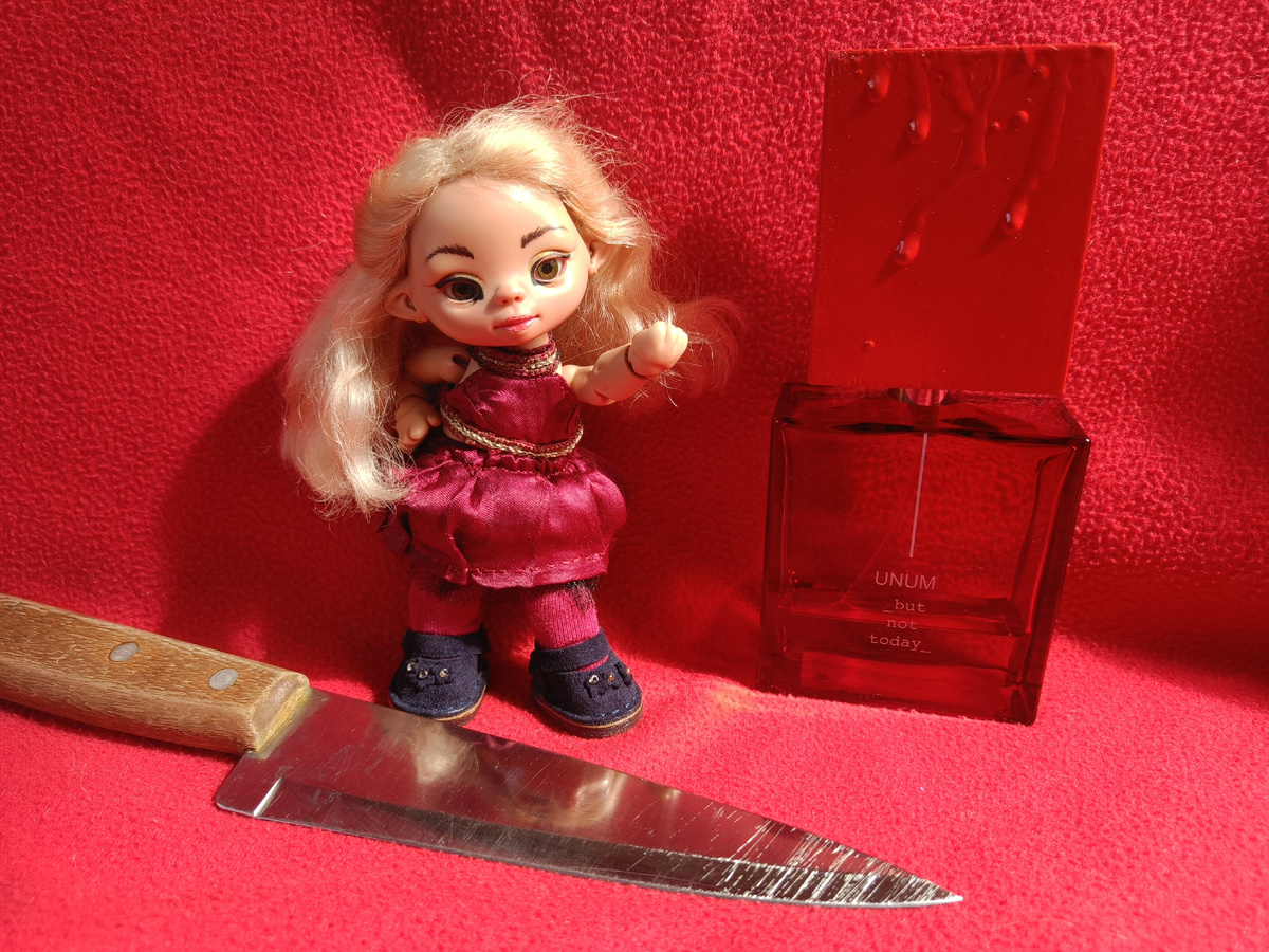 Танечка вот тоже очень любит готовить!