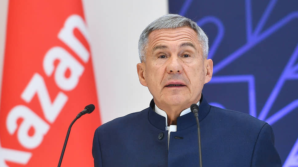 «Единая Россия» предложила кандидатуры Минниханова и Терентьева на выборы раиса Татарстана.📷Фото: Артемий Шуматов / Коммерсантъ