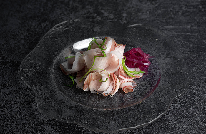    Строганина из северных рыб. Фото Roomi