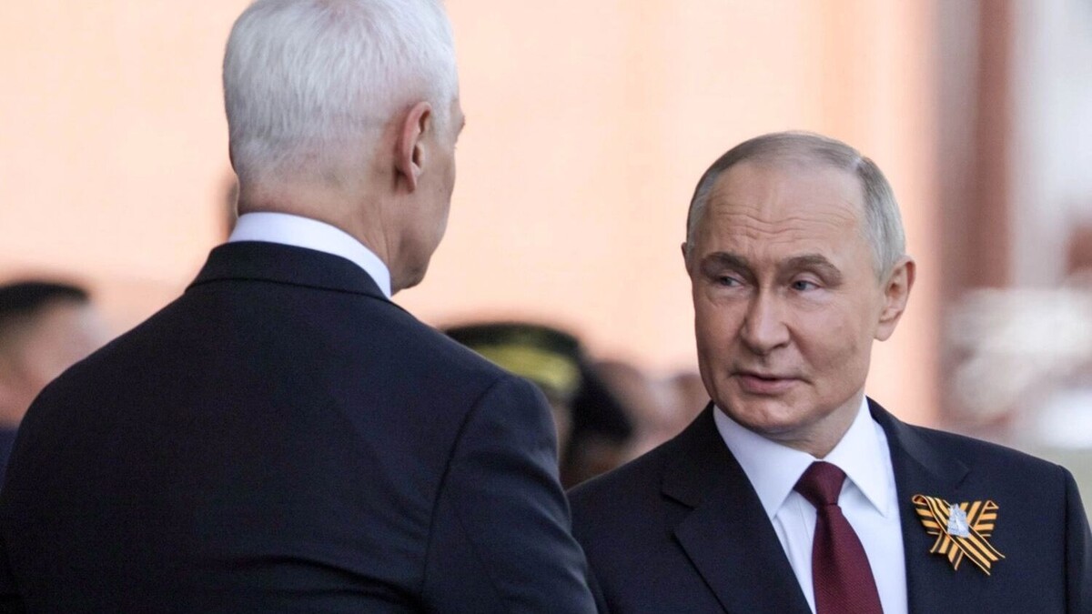 Президент РФ Владимир Путин и министр обороны РФ Андрей Белоусов обещают усилить мощь российского ОПК. Фото: Гавриил Григоров/ТАСС