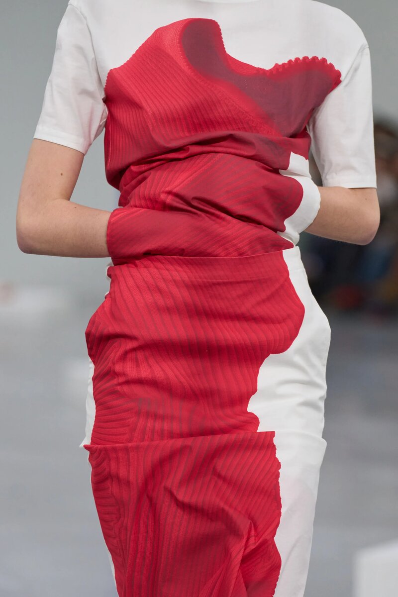 Issey Miyake Fall 2025 Ready-To-Wear
