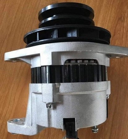 Генератор зарядный P222LE (300901-00007) Doosan