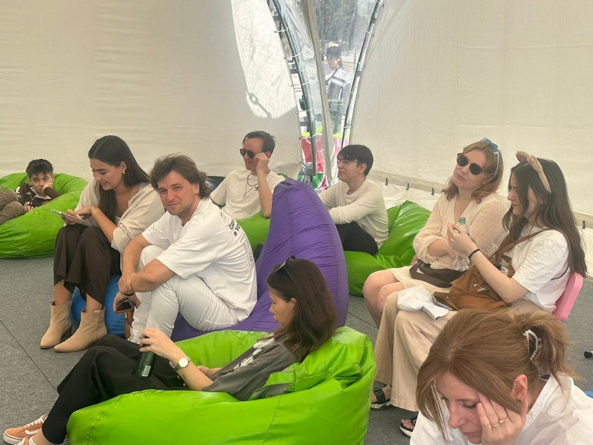 Листайте вправо, чтобы увидеть больше изображений