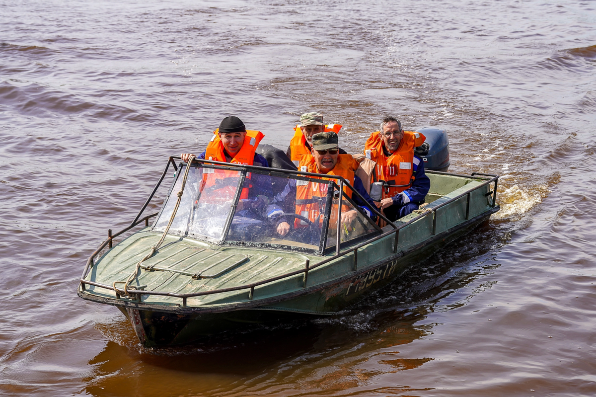    В Ханты-Мансийске справились с пожаром на танкере