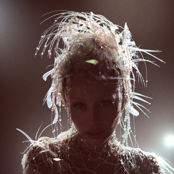     Майли Сайрус выпустила свой девятый альбом