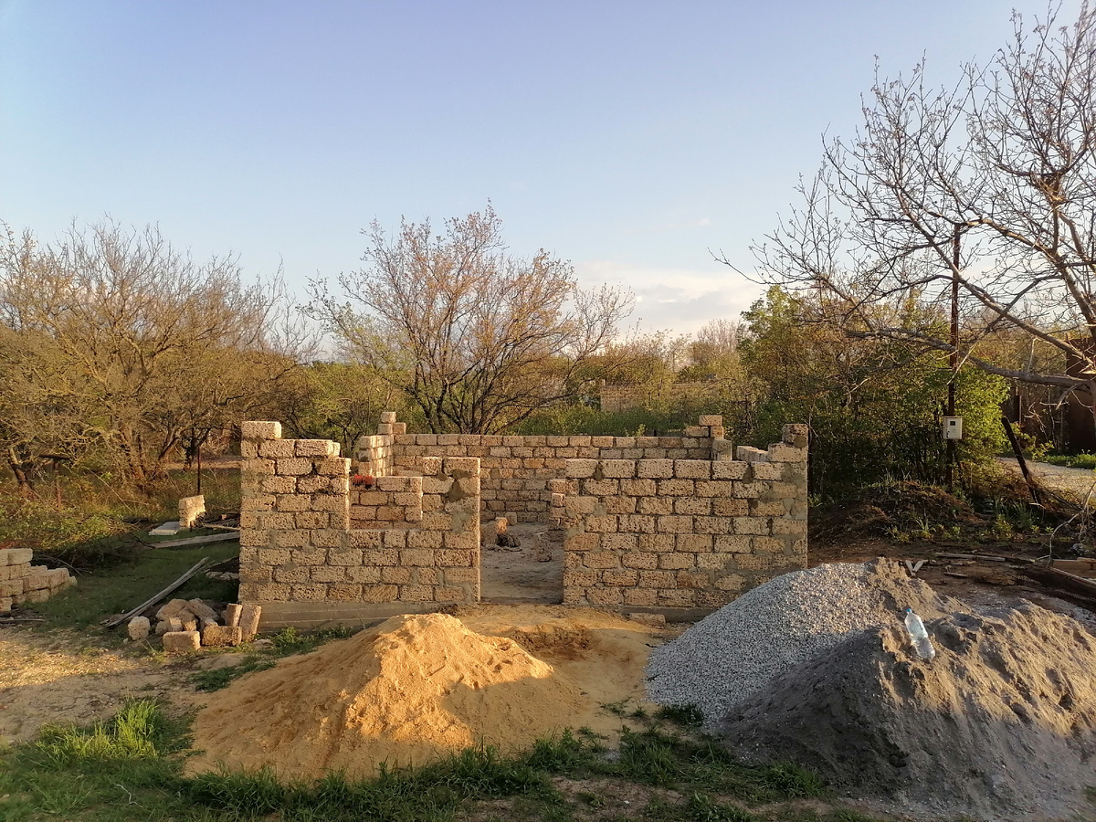 Растёт домик! 