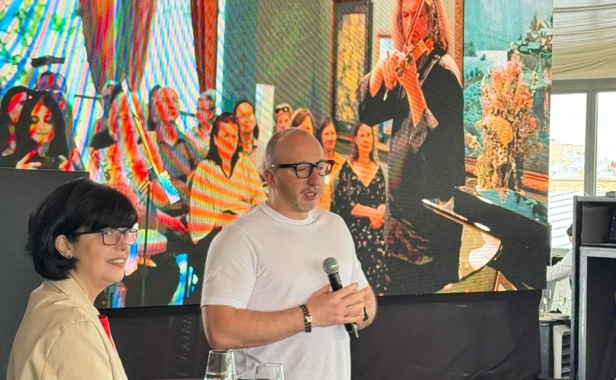    Евгений Козлов: отправляющие компании Китая, Индии и Ближнего Востока планируют кратное увеличение турпотока в Москву