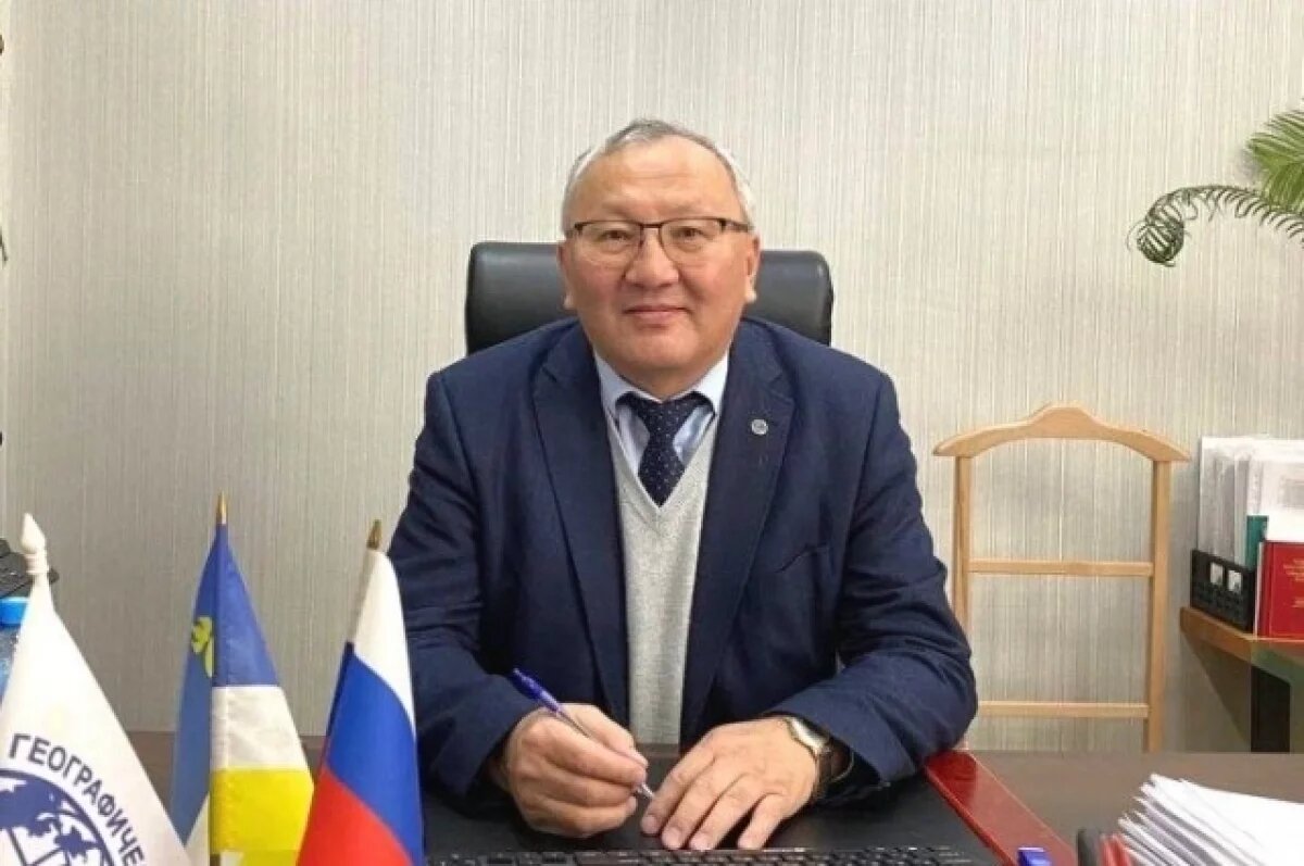   Доктор географических наук из Бурятии Ендон Гармаев стал академиком РАН