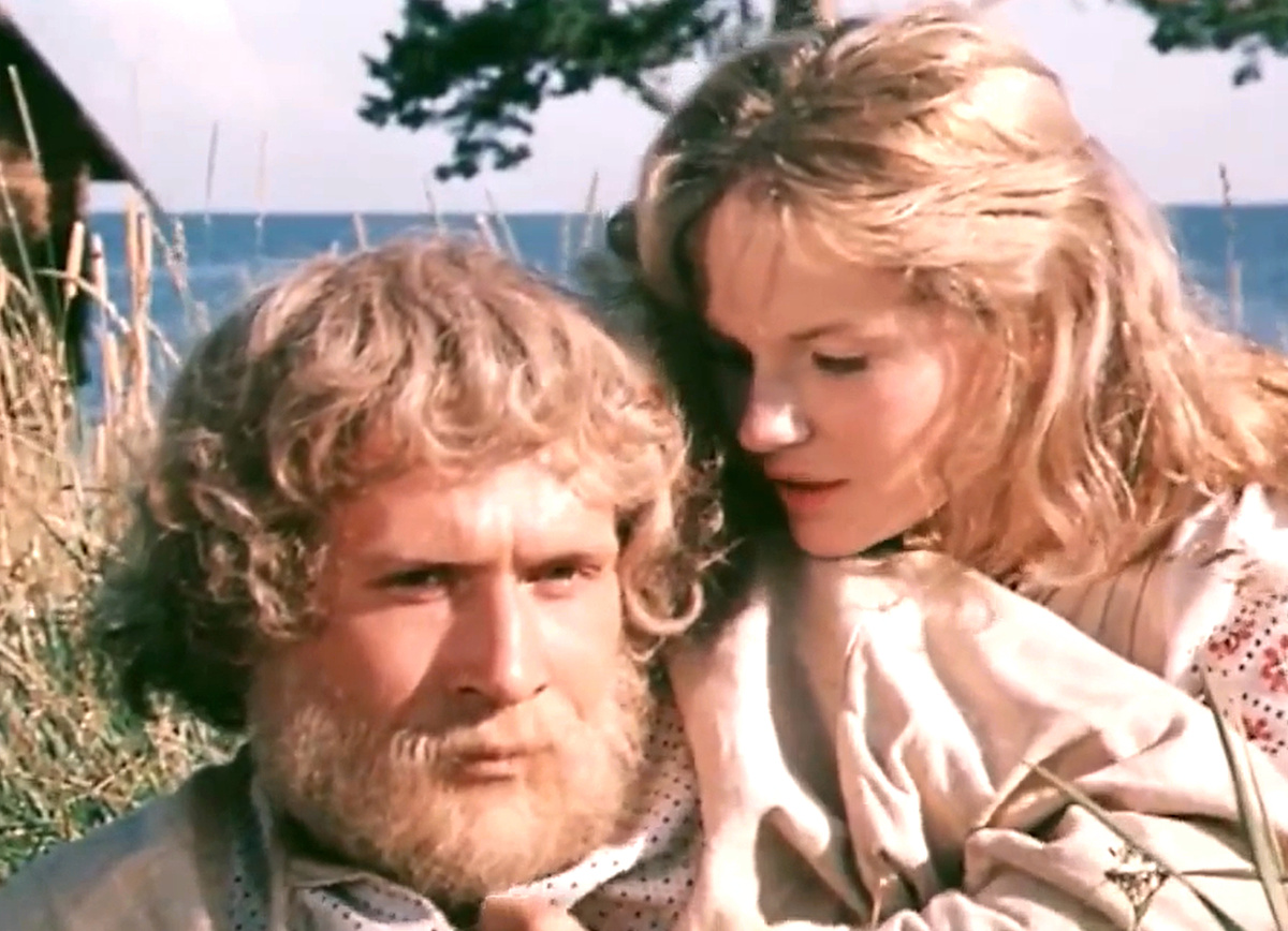 Кадр из телефильма "Россия молодая", 1981 г., режиссер и сценарист Илья Гурин, композитор Кирилл Молчанов (скриншот)