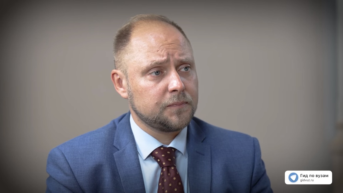 Воскресенский Алексей Александрович – к.ф.н., директор института философии человека РГПУ им. А.И. Герцена. СМИ «Гид по вузам».