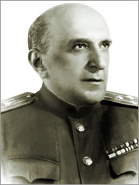 Яков Исаакович Серебрянский (29 ноября [11 декабря] 1892, Минск — 30 марта 1956, Москва) — один из руководителей заграничной разведывательной и диверсионной работы советских органов госбезопасности, начальник Спецгруппы особого назначения (СГОН) при НКВД СССР, сотрудник Иностранного отдела ОГПУ — НКВД; старший майор ГБ (1935), полковник госбезопасности (1945)