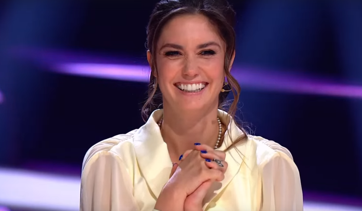    Агата Муцениеце. Фото: кадр из шоу "Где логика?"