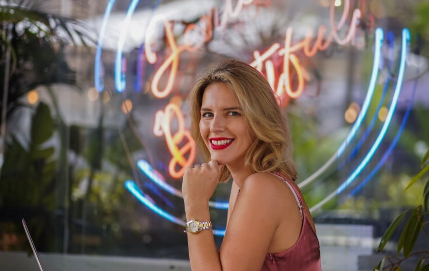 Hey, guys! 👋 How was your weekend? 🧐