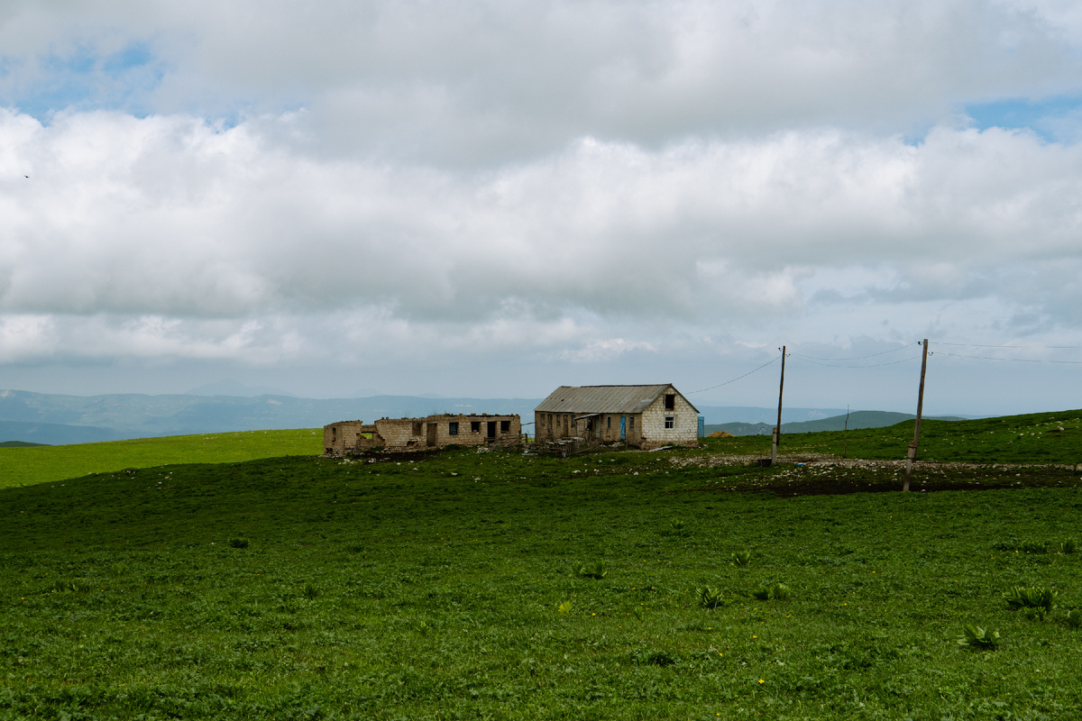 Дом на альпийском лугу