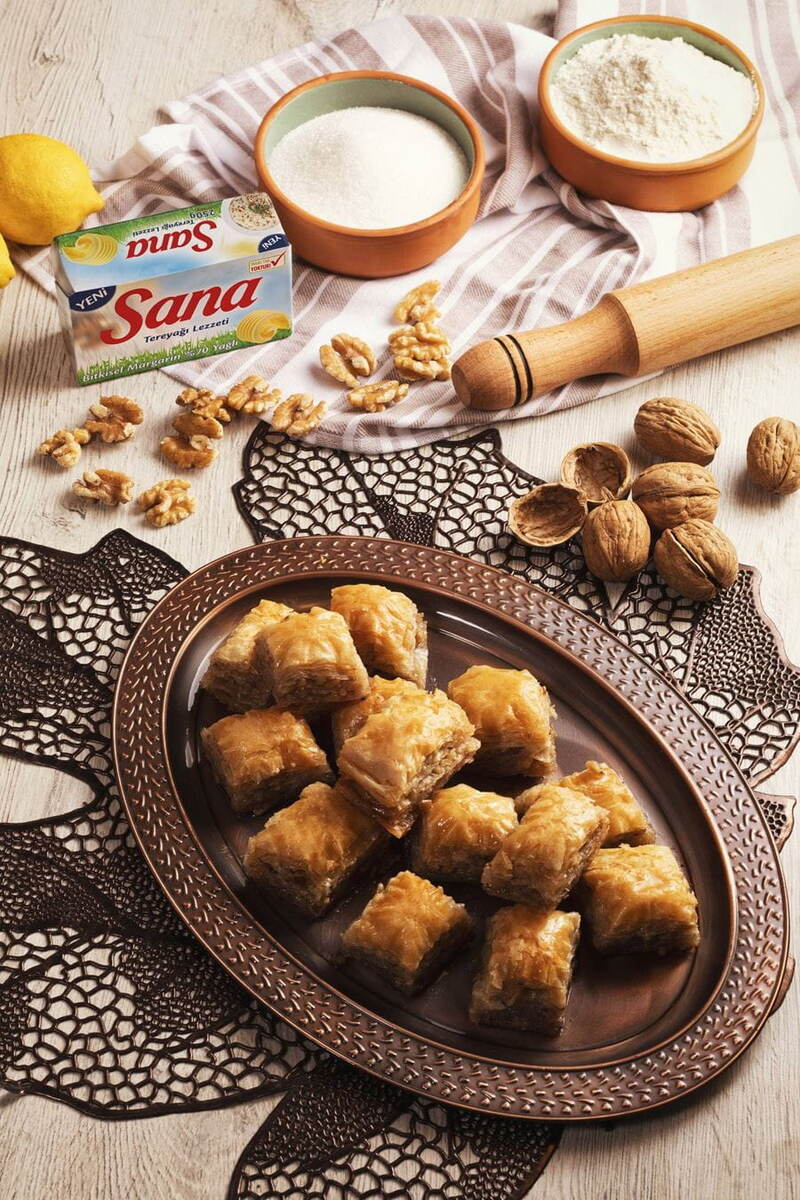*Турецкая пахлава с грецкими орехами*