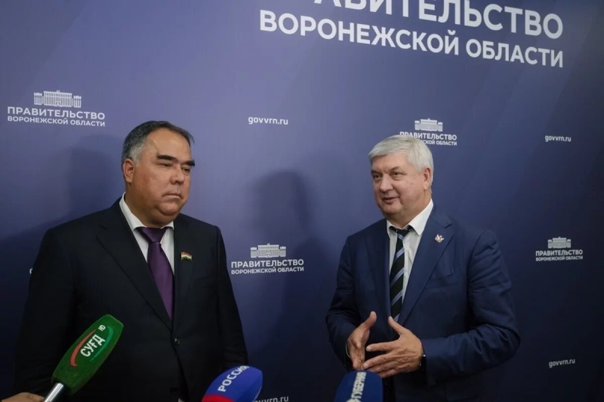    Прямое общение.