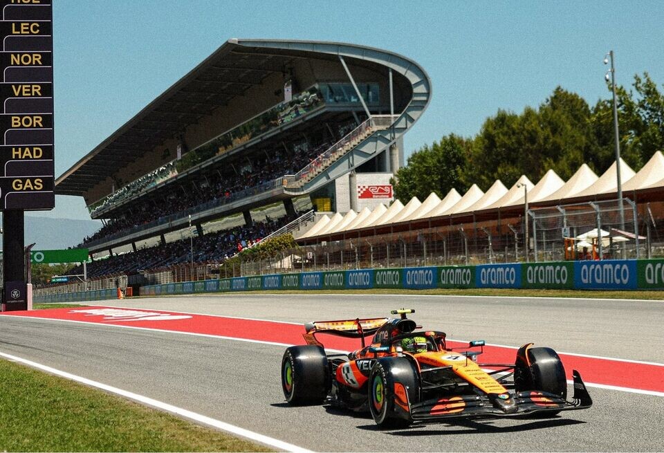    «Продолжаем экспериментировать». Ландо Норрис объяснил четвертое место во второй тренировкеMcLaren