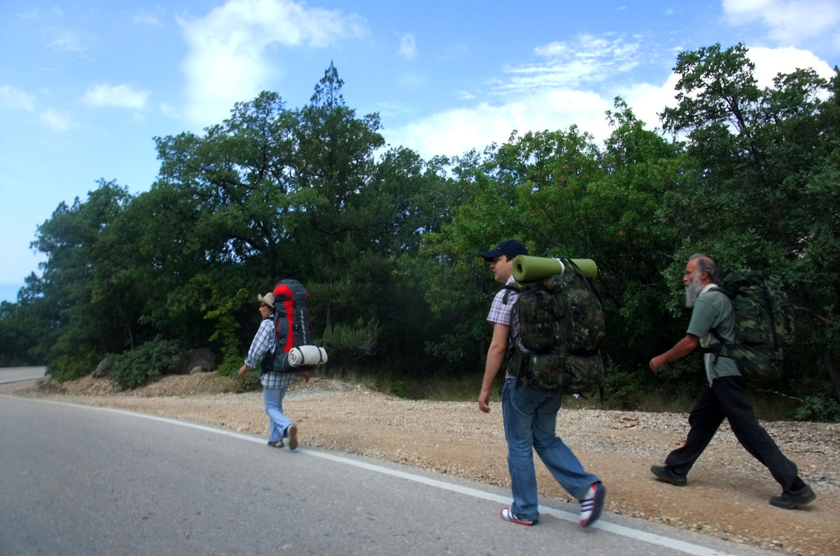 Начало похода, Бухта Ласпи