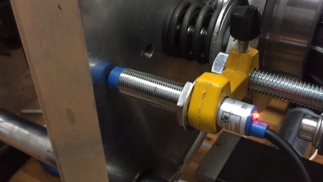 Пример использования датчиков на станках