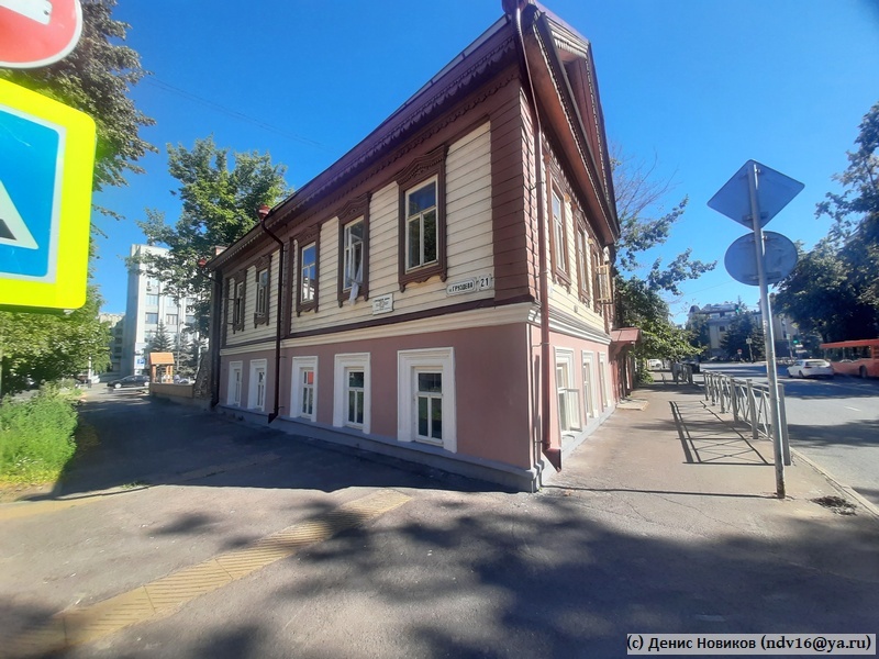 Гуляя по казанским улицам в такие жаркие дни, кажется, что уже июль...