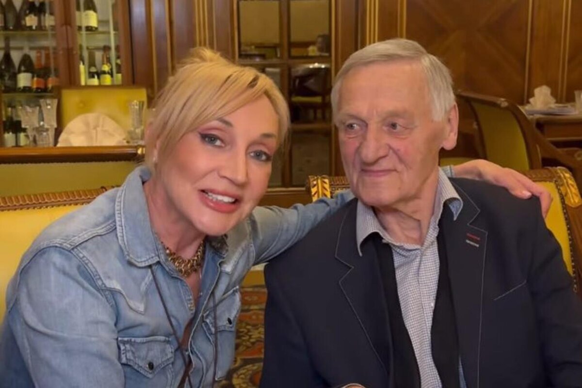    Кристина Орбакайте и Миколас Орбакас Соцсети