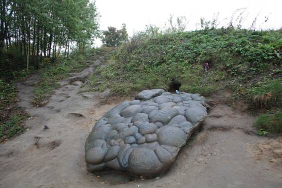 Девий камень. https://clck.ru/3MMxo5