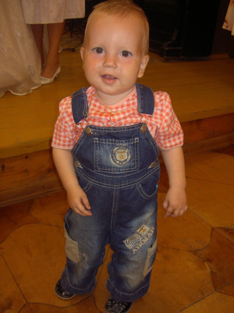 Семёну 1 год