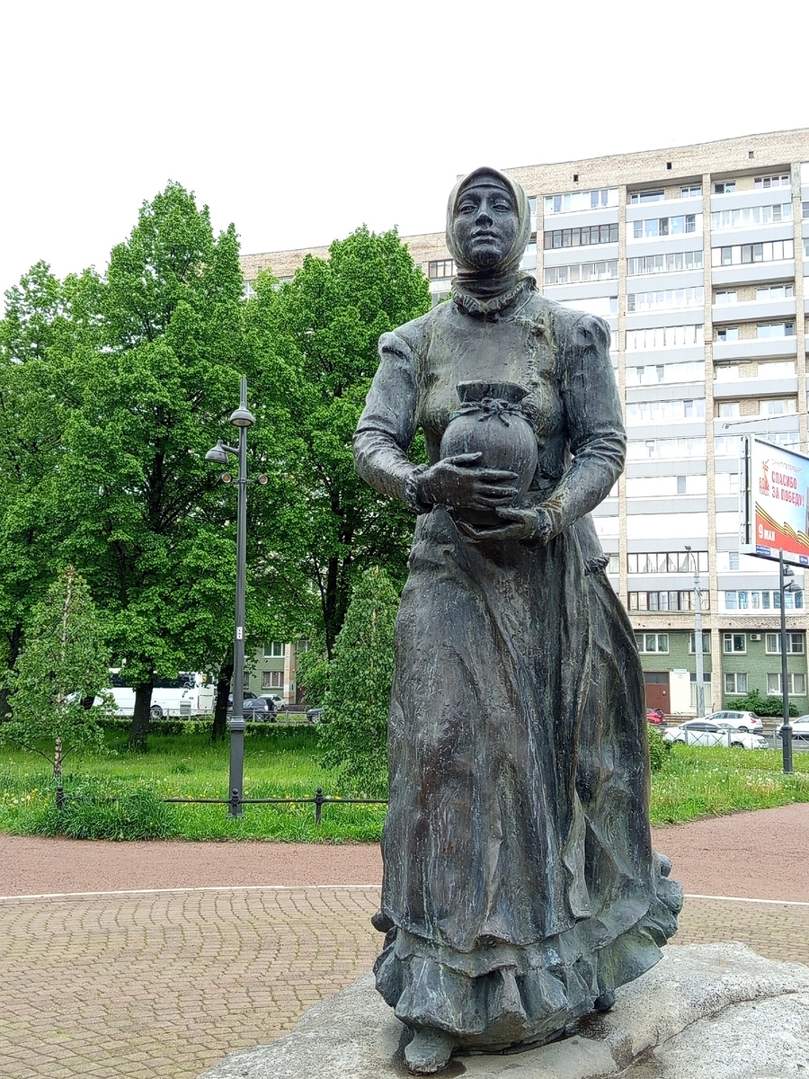 Вот она-  красавица с Охты