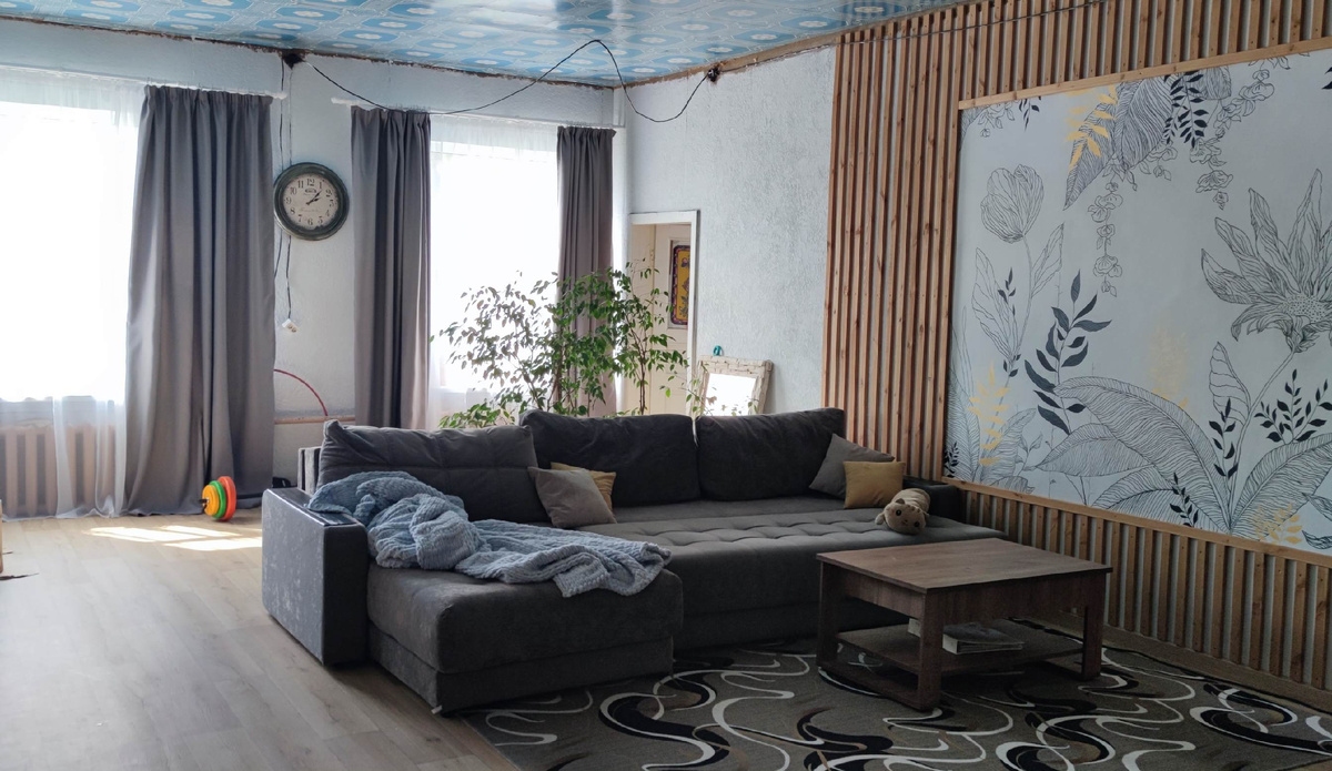 Такой стала гостиная