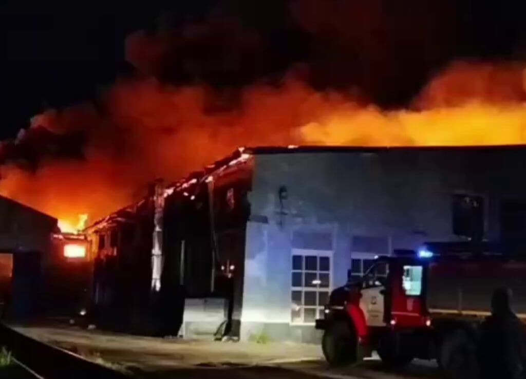     / Источник: Кадр из видео