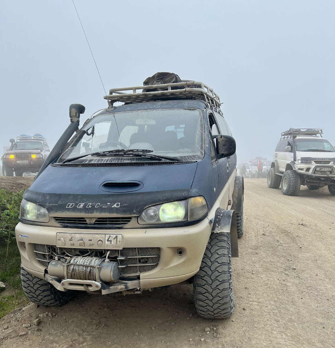 наш автомобиль на этой экскурсии (Фото автора)