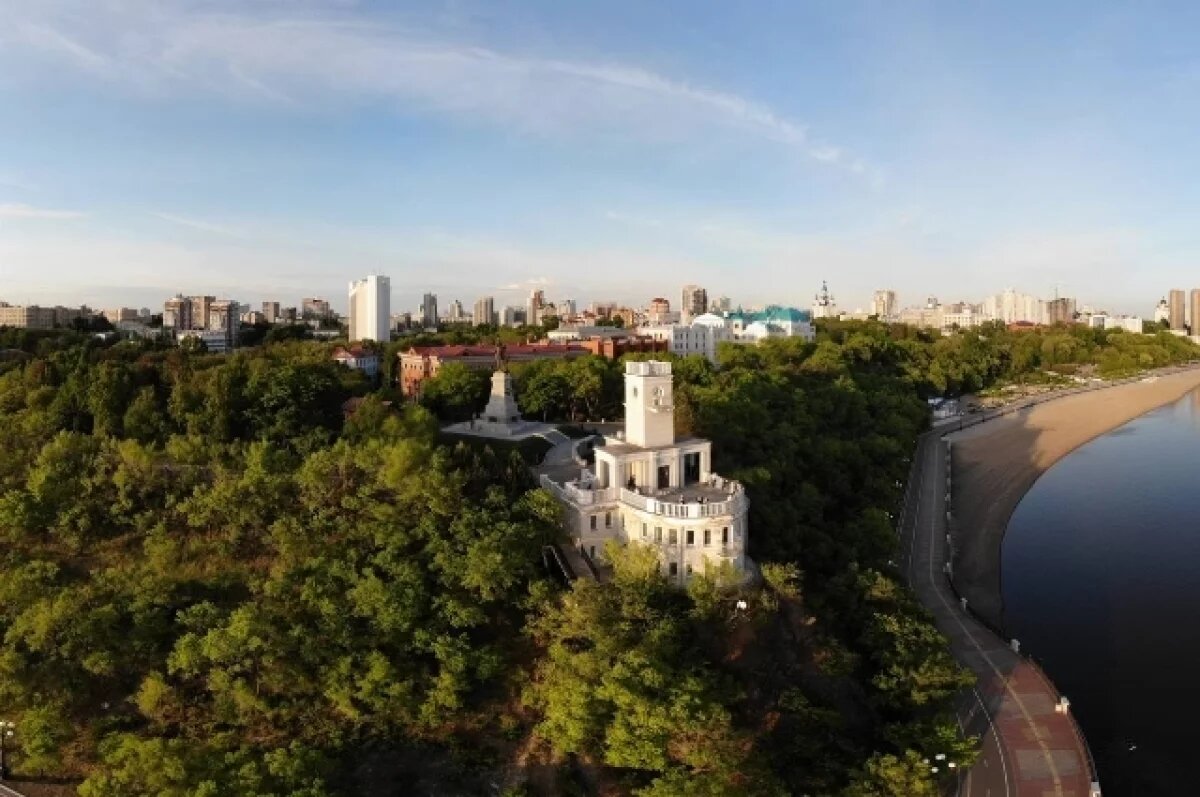    Демешин поздравил Хабаровск и пообещал развитие на десятилетия